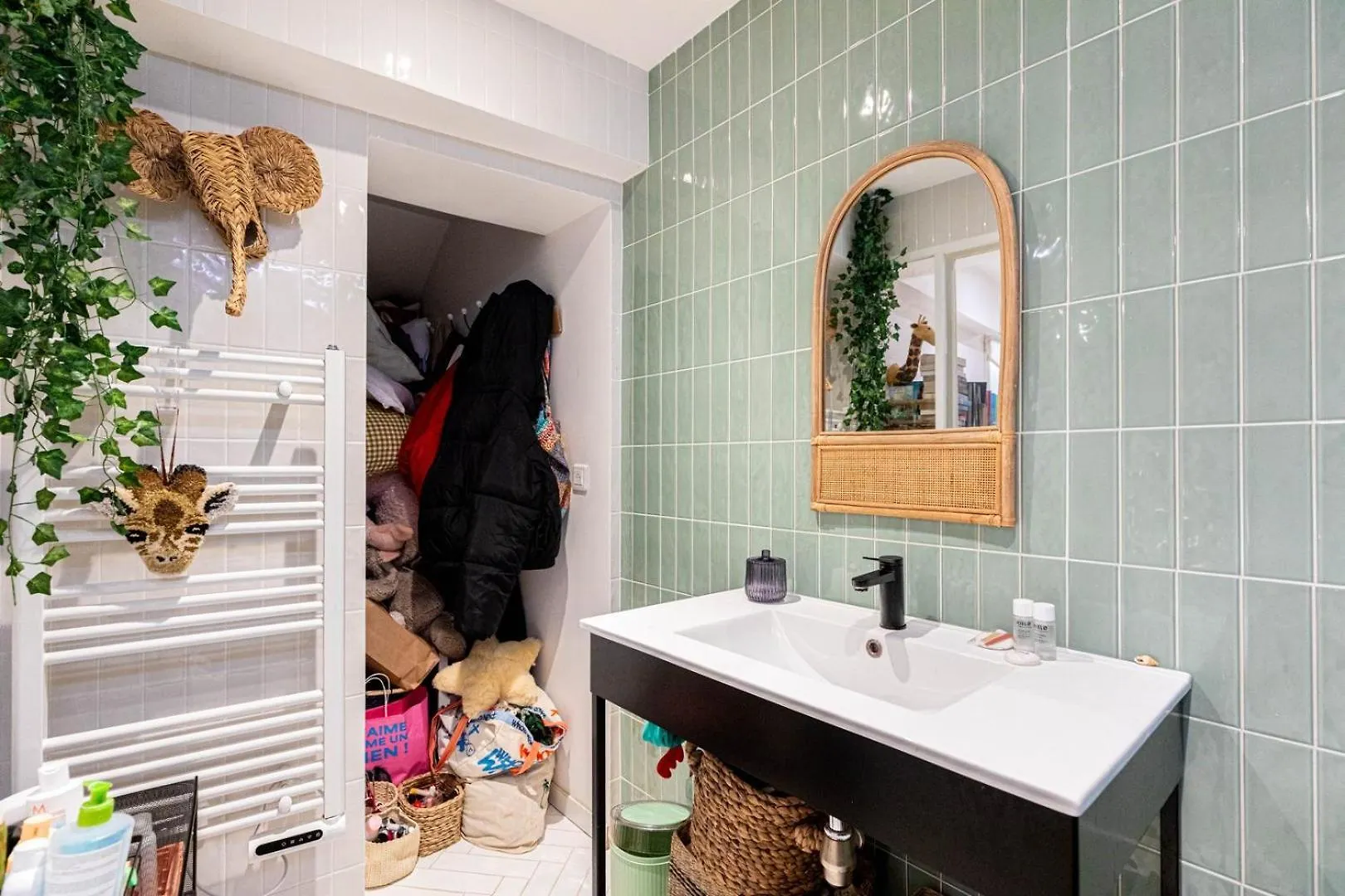 Penzion Guestready - Designer Stay In Boho Batignolles Paříž Francie